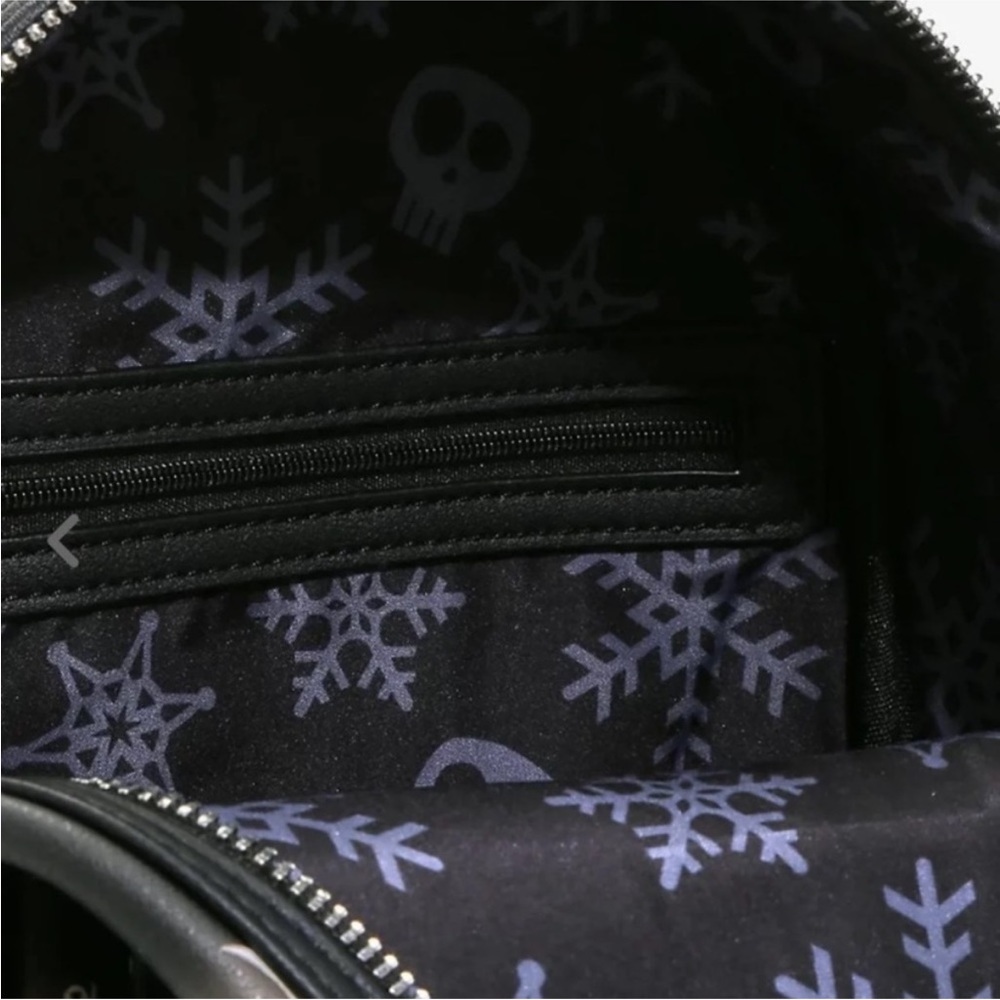 Loungefly zero mini‎ backpack - Picture 4 of 4